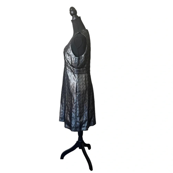 Michael Kors Metallic Jacquard V-Neck Fit & Flare Dress size 10 - Picture 3 of 9